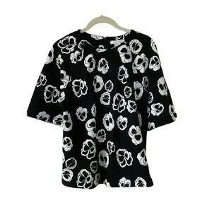 Joan Vass Black White Floral Top Size Medium Half Sleeves Crewneck Classic
